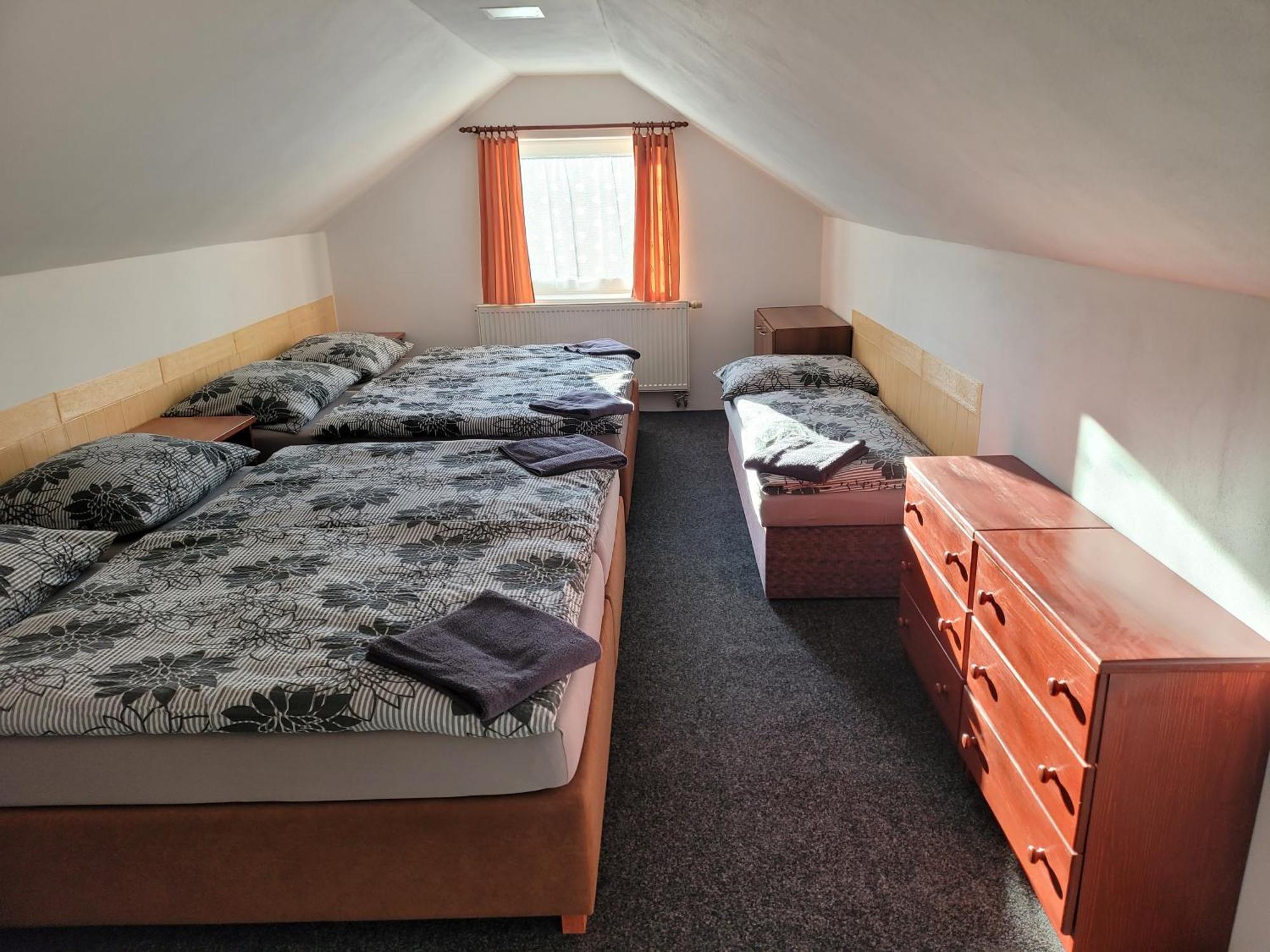 Penzion Karolína Lučany nad Nisou Exteriér fotografie
